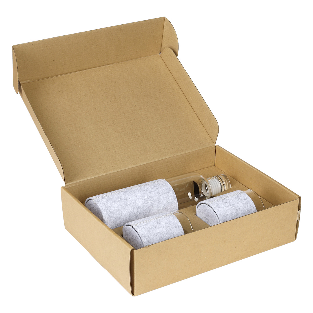 Flaša za vodu sa dve čaše u poklon kutiji